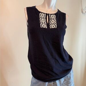 Talbots Knit Shell Sweater Beaded Keyhole Medium Navy Blue White EUC